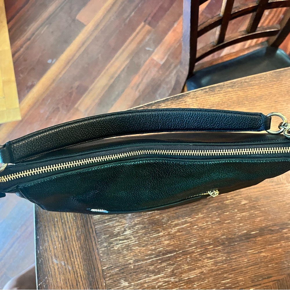 Coach Chelsea Hobo Bag - Black Pebbled Leather with Gold Hardware - Picture 13 of 14